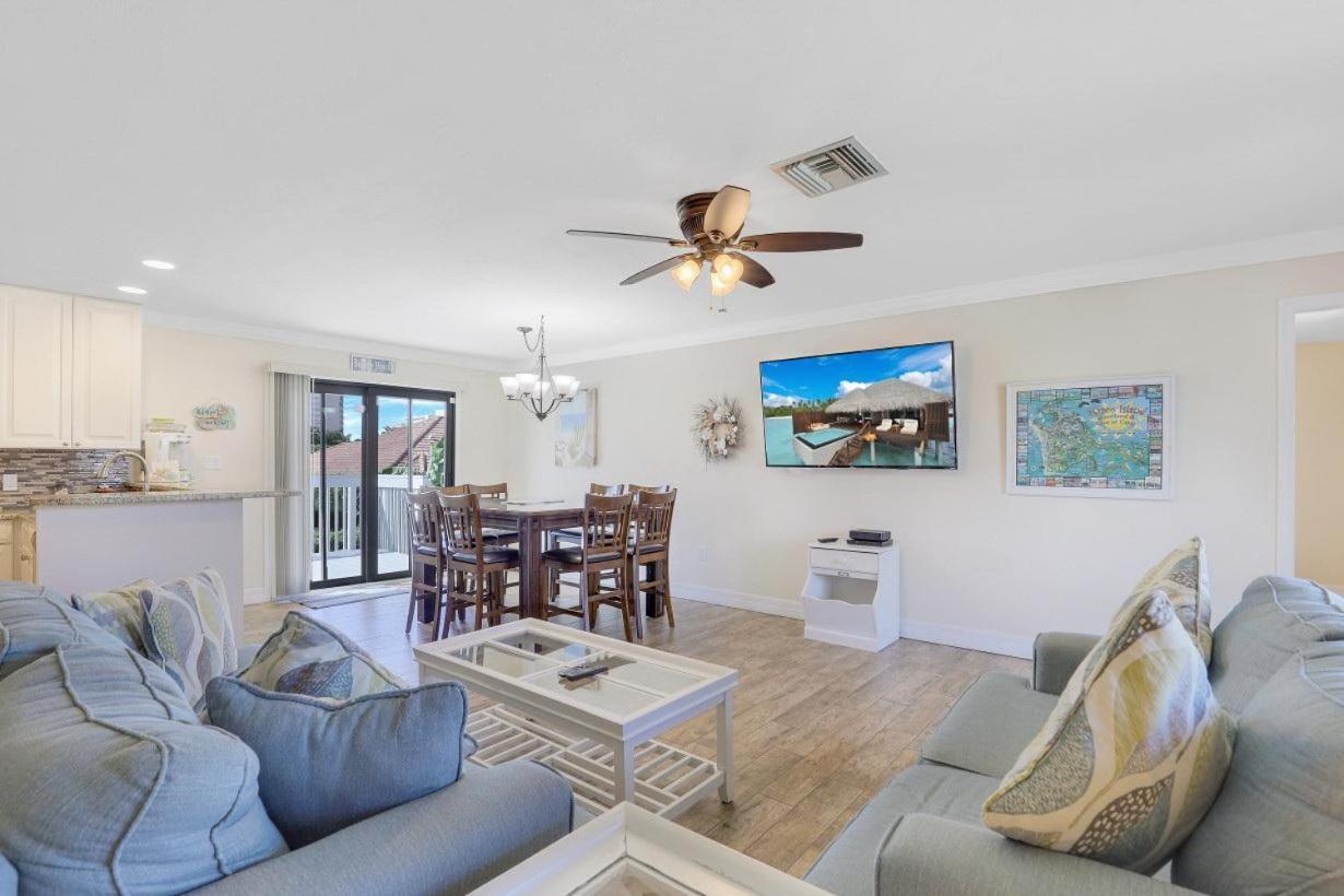 864 Swan Drive Villa Marco Island Exterior photo