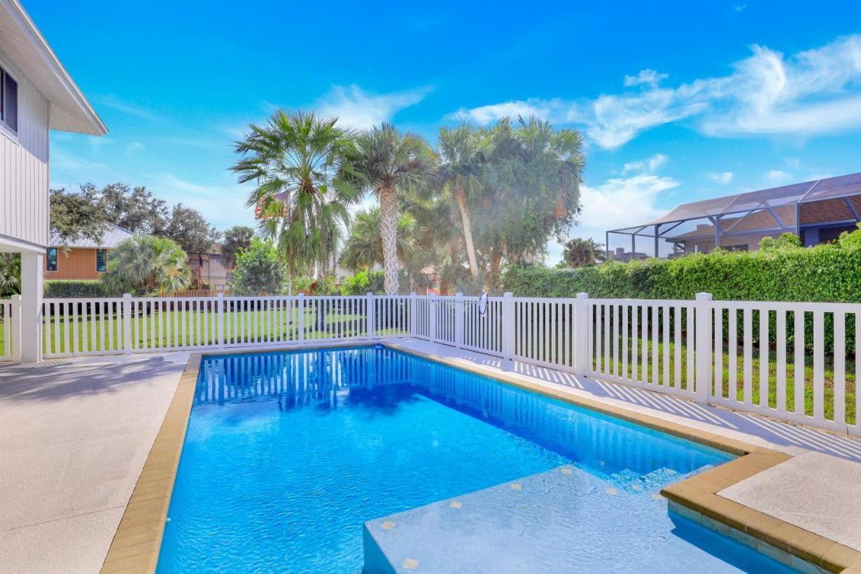 864 Swan Drive Villa Marco Island Exterior photo