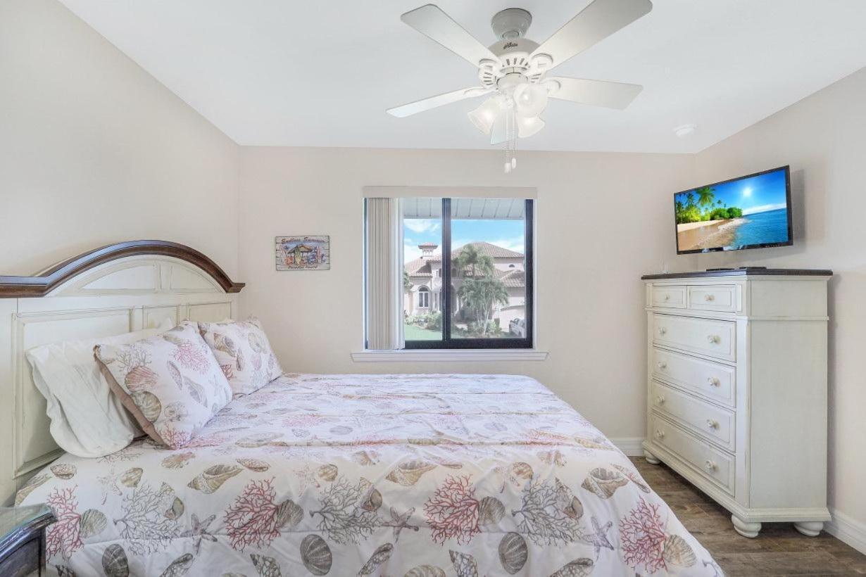 864 Swan Drive Villa Marco Island Exterior photo